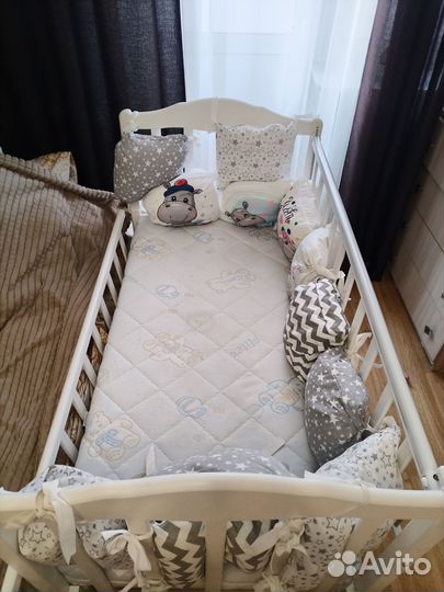 Кровать детская маятник с матрасом