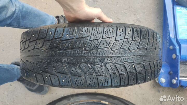 Michelin X-Ice North 195/60 R15