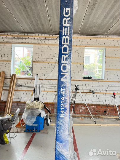 Автомобильный подьемник Двухстоячный 4 тонны