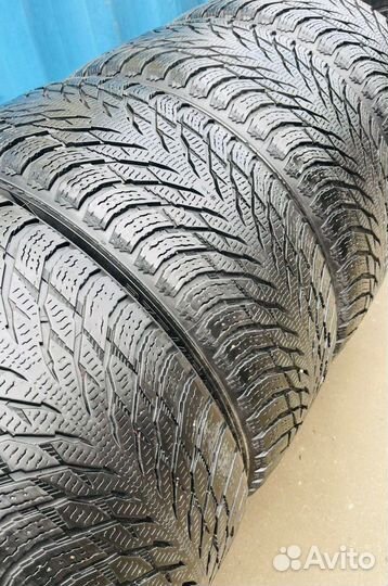 Nokian Tyres Hakkapeliitta R3 SUV 275/50 R20