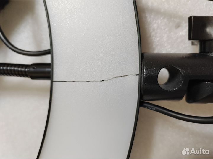 Светодиодная кольцевая лампа