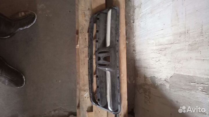 Решетка радиатора Honda cr v