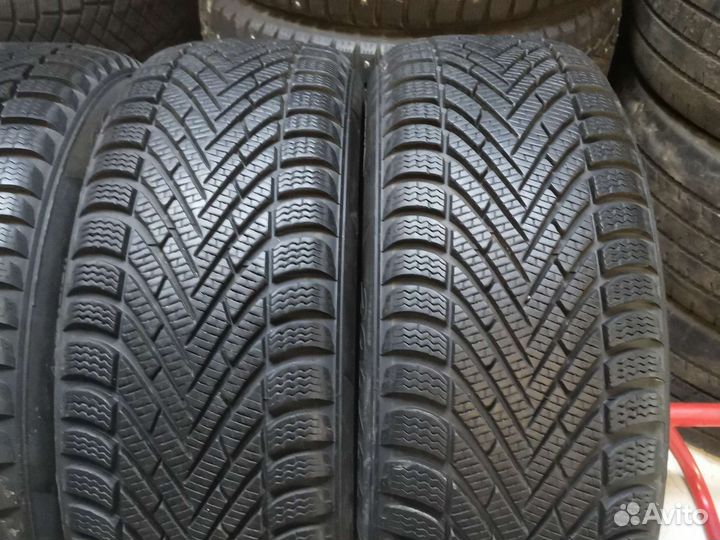 Pirelli Cinturato Winter 205/55 R17