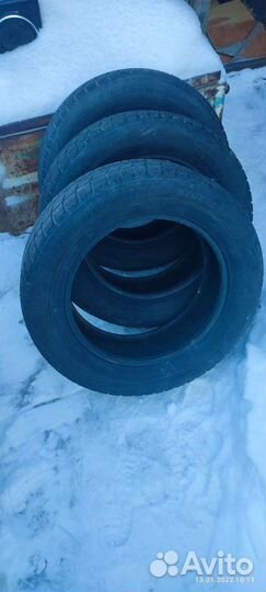 Bridgestone Blizzak Revo1 225/60 R17