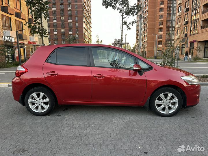 Toyota Auris 1.6 AT, 2012, 113 000 км