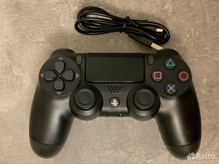 Геймпад PS4 беспроводной (Черный)