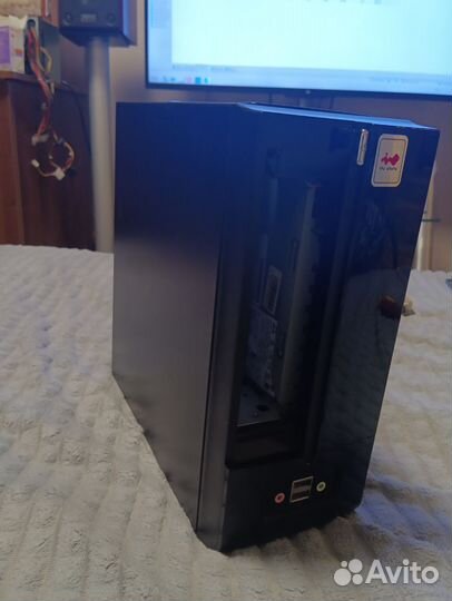 Продам mini-itx корпус Inwin bm639 с б/п