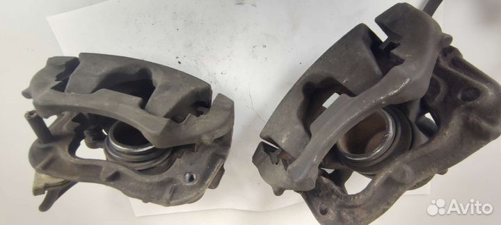 Суппорта BMW X1 f48 x18d