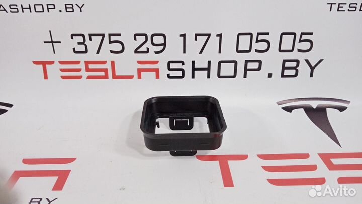 Адаптер воздуховода Tesla Model X 2020