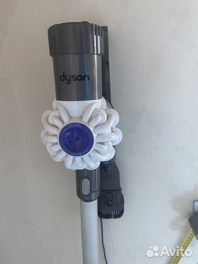 Пылесос dyson v6