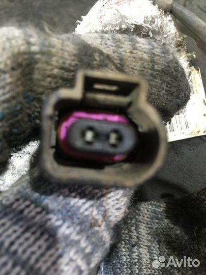 Суппорт передний левый (Volkswagen Touareg)