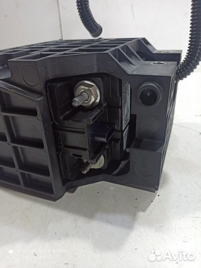 Ящик аккумулятора(акб) (Audi Q5 Sportback FY)