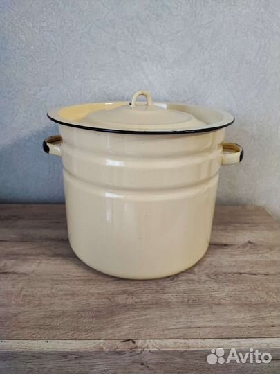 Кастрюля на 20 л