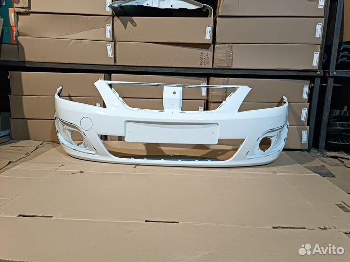 Бампер передний Лада Ларгус цвет белый