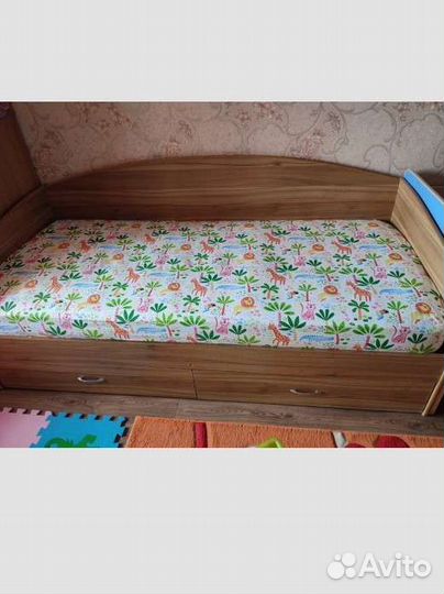 Простынь на резинке детская 140*70