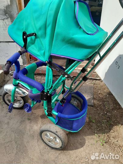 Трехколесный велосипед