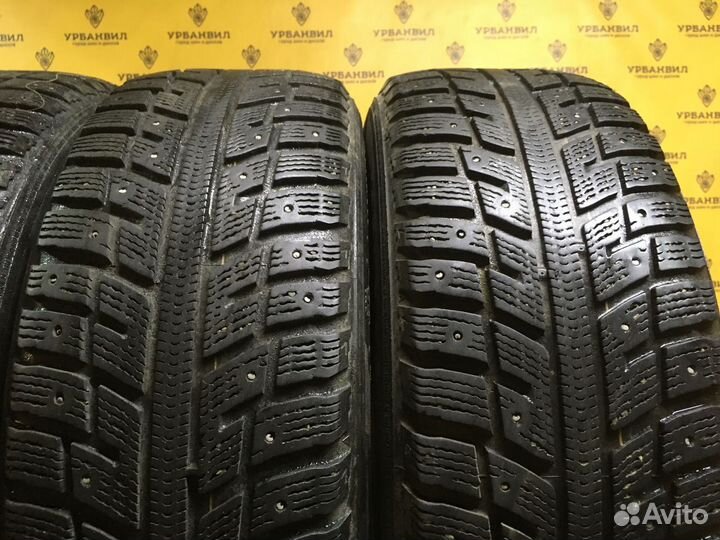 Kumho I'Zen KW22 205/60 R16 92T