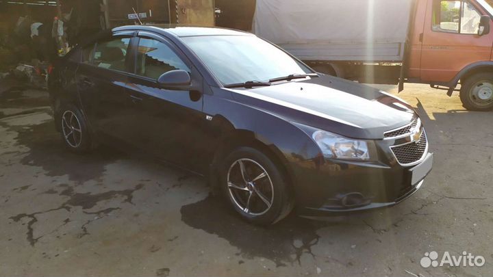 Chevrolet Cruze 1.6 AT, 2010, 188 639 км