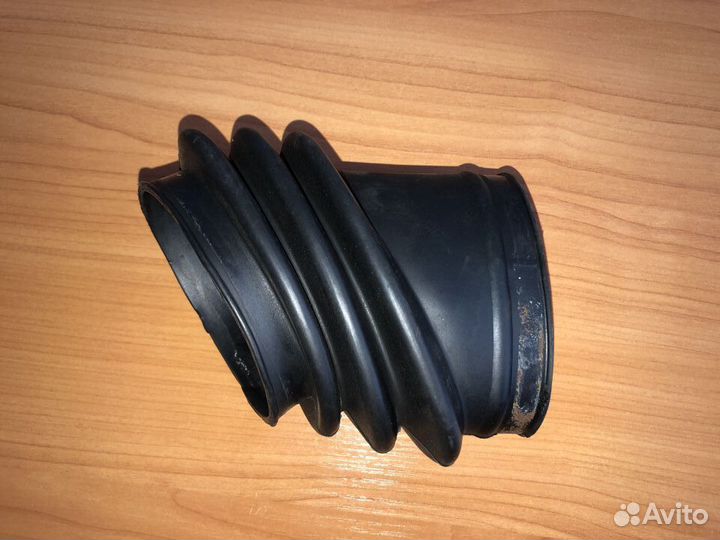 Патрубок воздушного фильтра Мерседес W115/123