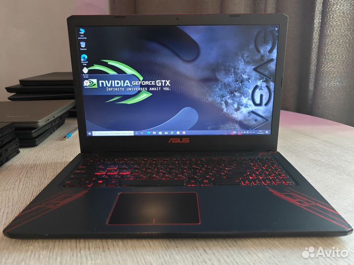 Asus FX570 FHD 8-ядер 3.4GHz/6Gb/512SSD/4Gb Чек