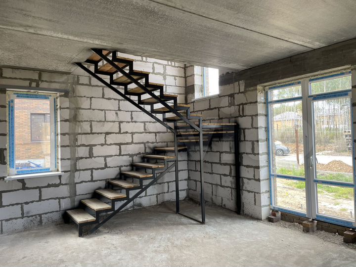 Дом 90 м² на участке 5,3 сот.