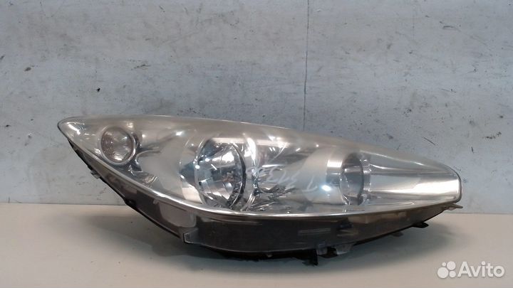 Фара (передняя) Peugeot 308, 2011