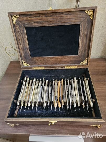 Шкатулка (коробка) для хранения опасных бритв