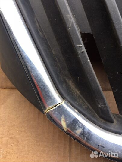 Решетка радиатора Skoda Rapid (1760)