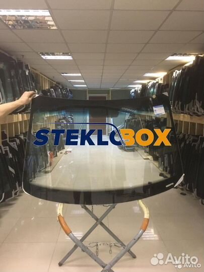 Лобовое стекло Kia Sportage