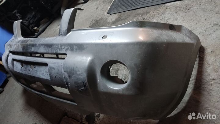 Передний бампер на nissan x trail т30