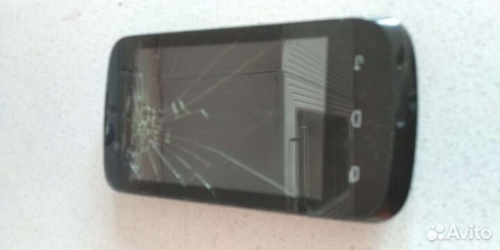 Prestigio MultiPhone 3540 DUO, 4 ГБ