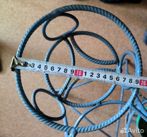 Подставка для цветов напольная металлическая