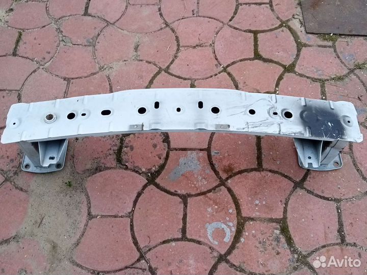 Рамка радиатора Мазда 6gj