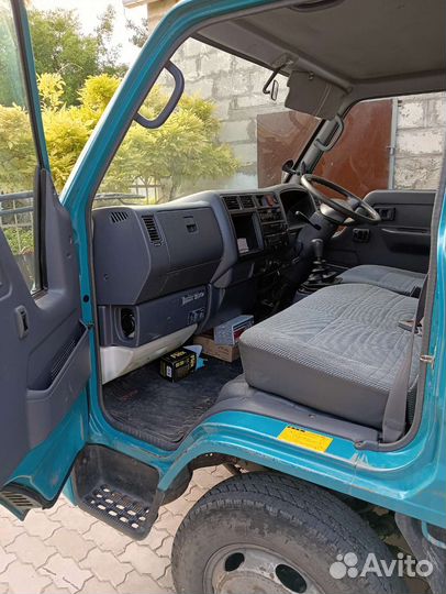 Toyota Dyna бортовой, 1998