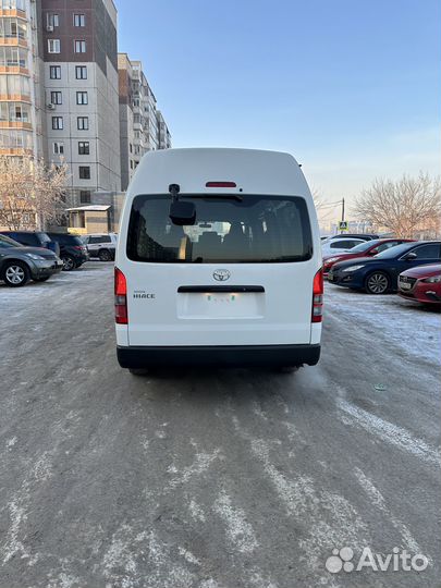 Toyota Hiace цельнометаллический, 2023