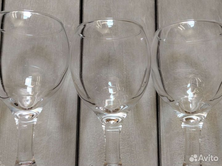 Бокалы для вина