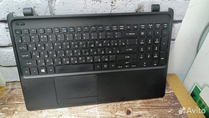 Топкейс Acer Aspire E1-522 в сборе с клавиатурой