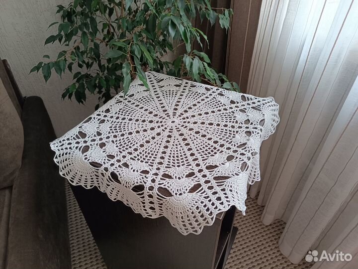 Вязаные скатерти салфетки Много