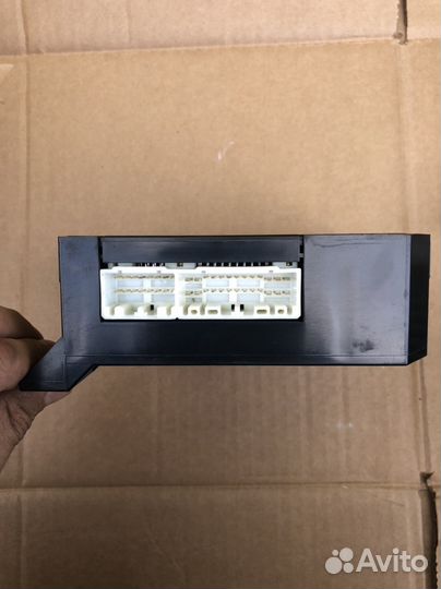 Блок управления климатом tribeca