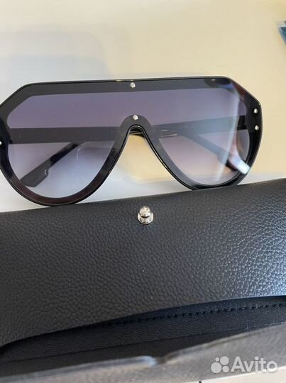 Солнцезащитные очки унисекс