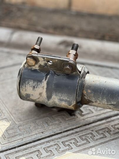 Держатель заднего крыла Scania