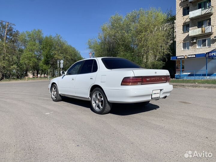 Toyota Camry 1.8 AT, 1993, 416 212 км