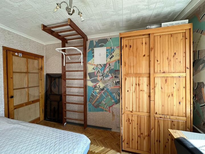 2-к. квартира, 44 м², 2/4 эт.