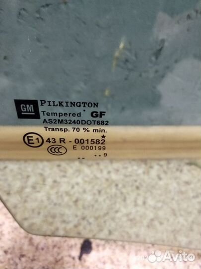 Стекло задней правой двери Опель Зафира Б