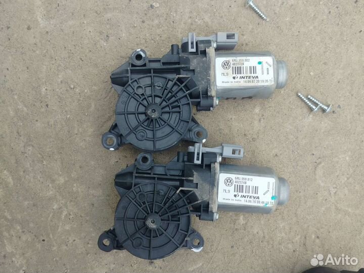 Моторчик стеклоподъёмника Volkswagen Polo Sedan