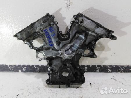 Крышка двигателя передняя