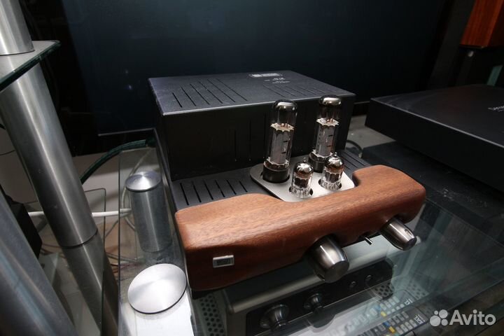 Усилитель Unison research s2 / обмен