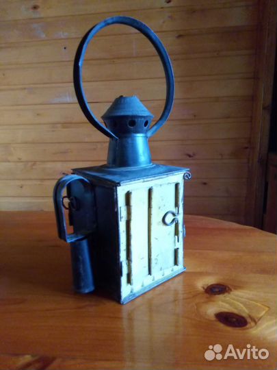 Железнодорожный фонарь сигнальный керосиновый