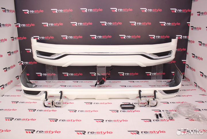 Обвес Toyota Land Cruiser 200 с 16 Modellista P708