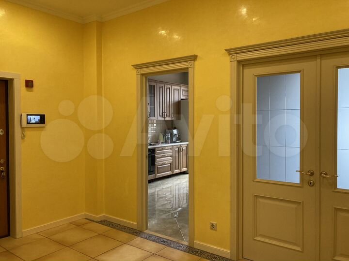 2-к. квартира, 75,9 м², 18/20 эт.